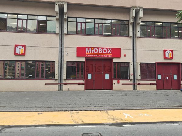 locale di sgombero in affitto a Genova in zona Struppa