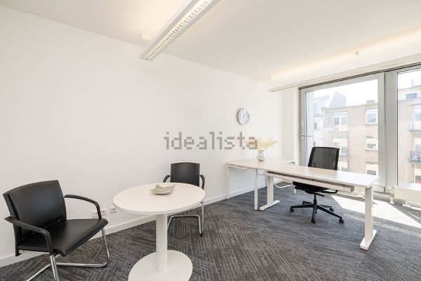 ufficio in affitto a Genova in zona Sampierdarena