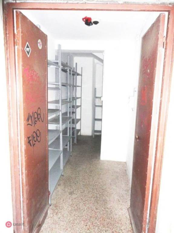 locale di sgombero in affitto a Genova in zona Centro Storico