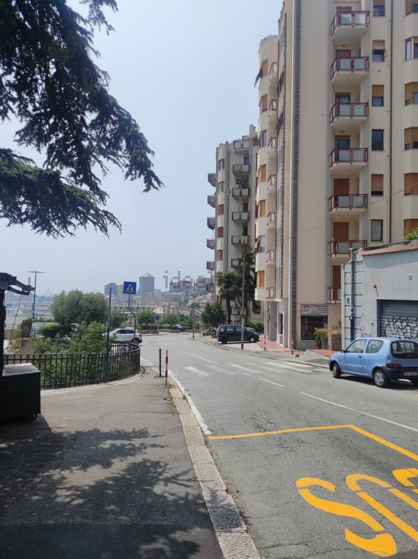 appartamento in affitto a Genova in zona Lagaccio / Granarolo