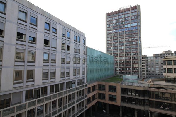 ufficio in affitto a Genova in zona Portoria / Piccapietra