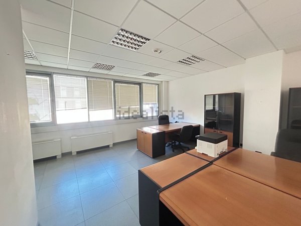 ufficio in affitto a Genova in zona Sampierdarena