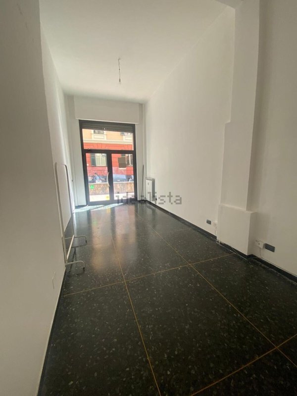 locale commerciale in affitto a Genova in zona Castelletto