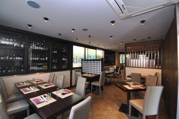 negozio in affitto a Genova in zona Foce