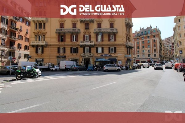 negozio in affitto a Genova