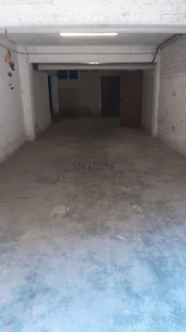 locale di sgombero in affitto a Genova in zona Albaro