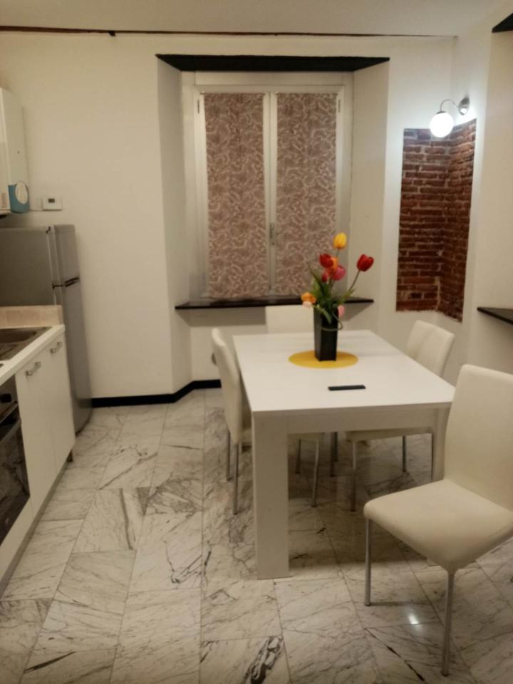 appartamento in affitto a Genova in zona Sottoripa / Maddalena / Molo