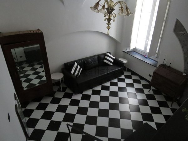 appartamento in affitto a Genova in zona Sottoripa / Maddalena / Molo