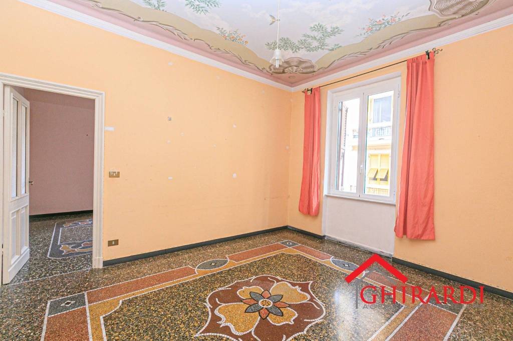 appartamento in affitto a Genova in zona Sestri Ponente