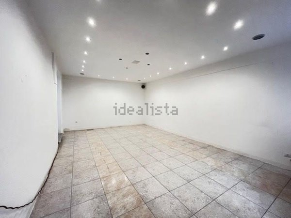locale commerciale in affitto a Genova in zona Nervi