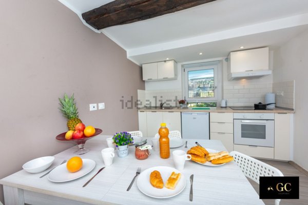 appartamento in affitto a Genova in zona Castelletto