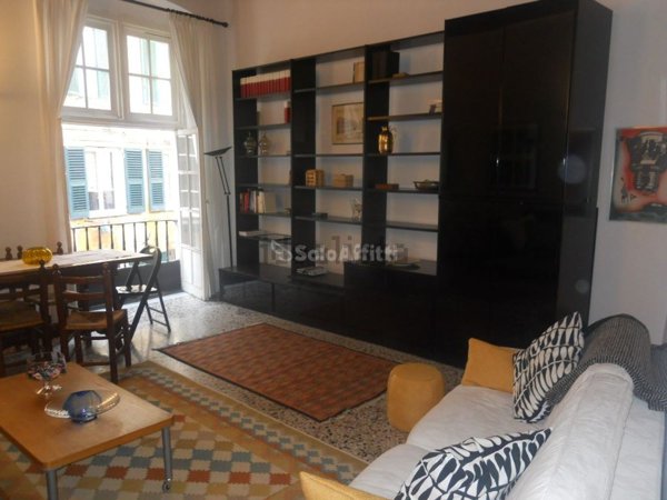 appartamento in affitto a Genova in zona Sottoripa / Maddalena / Molo