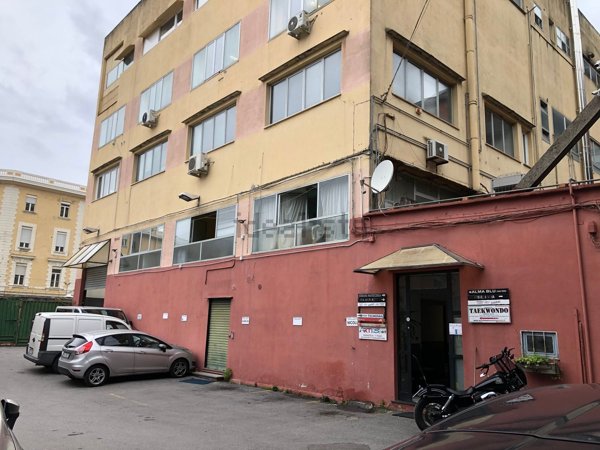 ufficio in affitto a Genova in zona Sturla