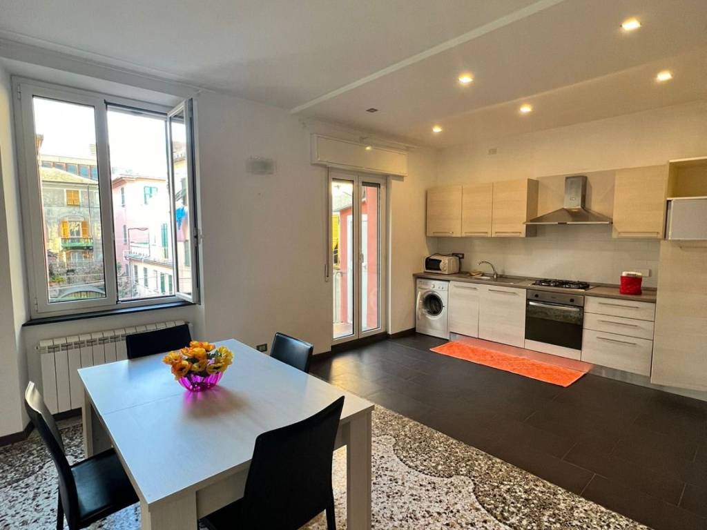 appartamento in affitto a Genova in zona Sestri Ponente