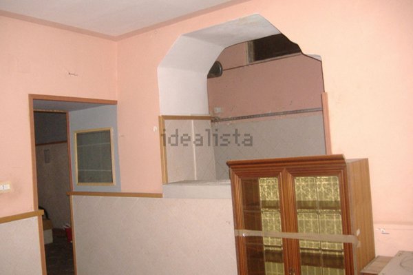 trivano in affitto a Genova in zona Sottoripa / Maddalena / Molo