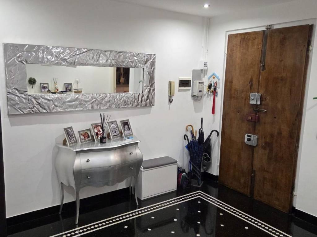 appartamento in affitto a Genova in zona Foce