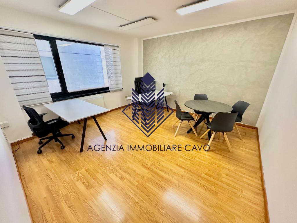 ufficio in affitto a Genova