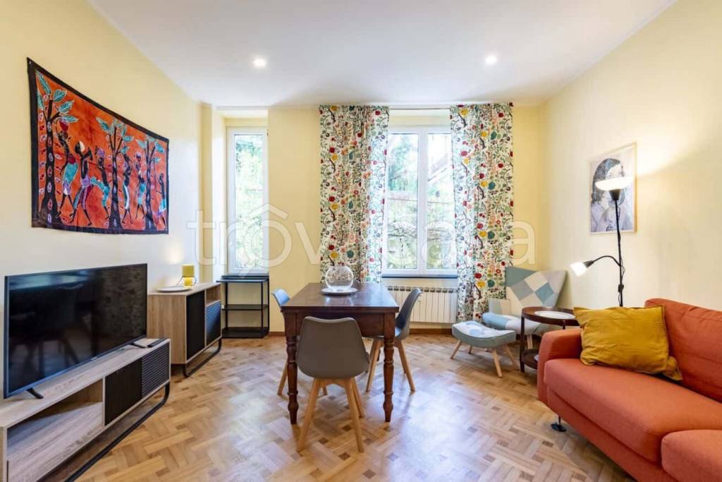 appartamento in affitto a Genova in zona Castelletto