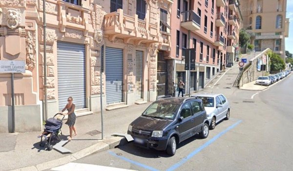 locale commerciale in affitto a Genova in zona Albaro
