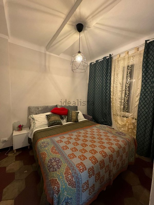 appartamento in affitto a Genova in zona Sottoripa / Maddalena / Molo