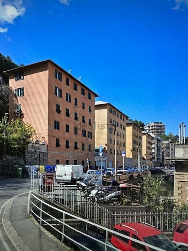 ufficio in affitto a Genova in zona Staglieno