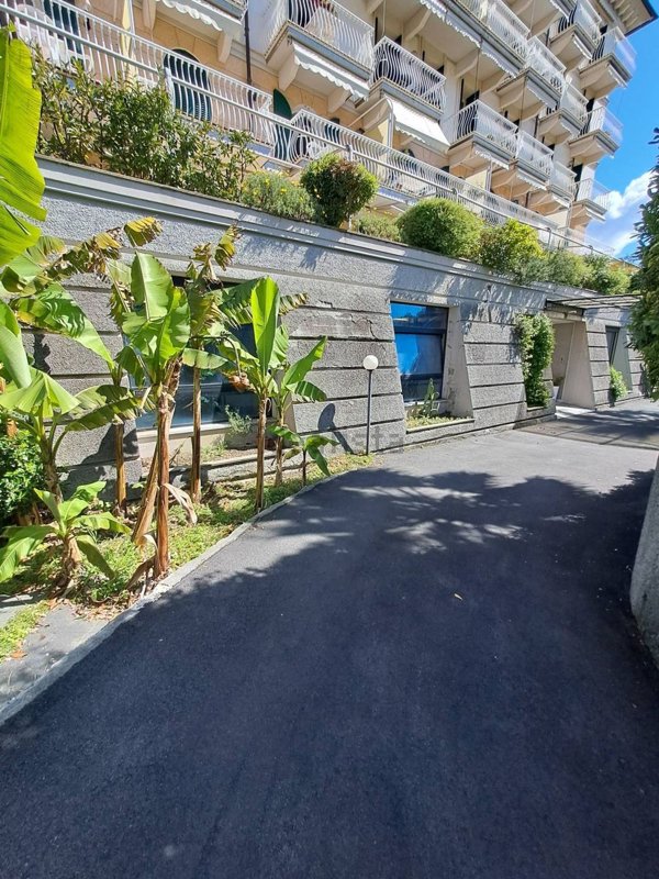 ufficio in affitto a Genova in zona Nervi