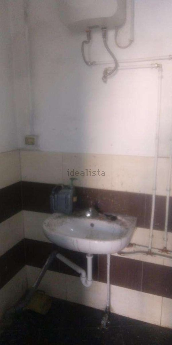 ufficio in affitto a Genova in zona Struppa