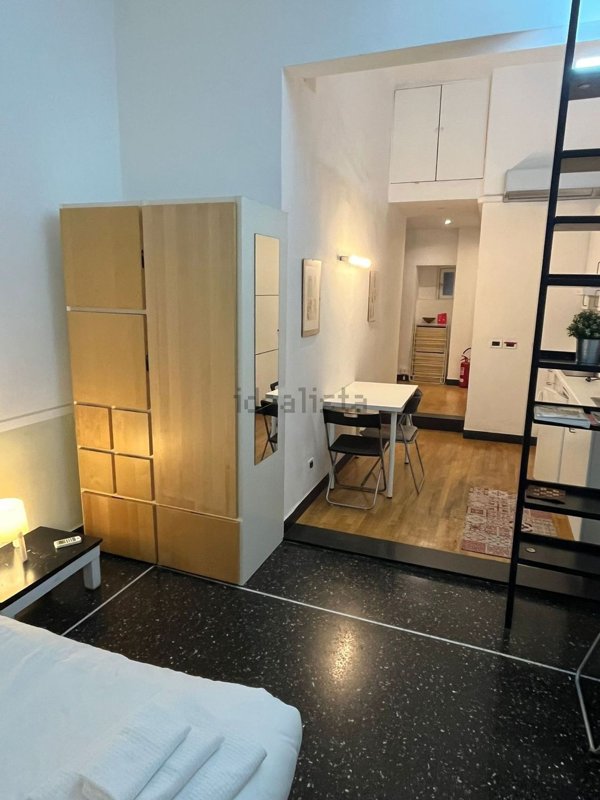 appartamento in affitto a Genova in zona Sottoripa / Maddalena / Molo