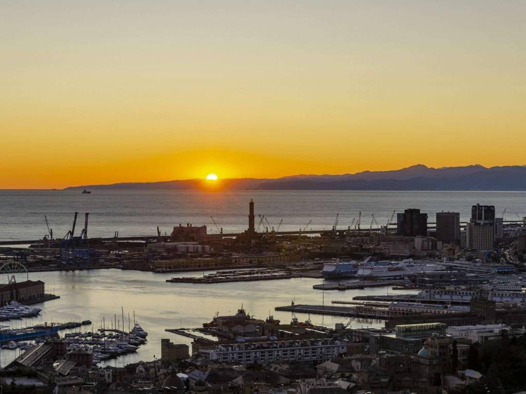 appartamento in affitto a Genova in zona Castelletto