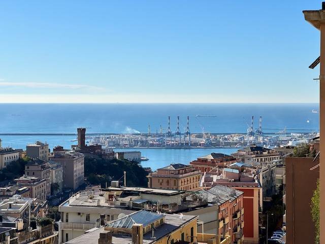appartamento in affitto a Genova