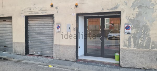 ufficio in affitto a Genova in zona Sampierdarena