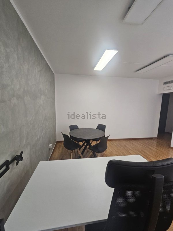 ufficio in affitto a Genova in zona Foce