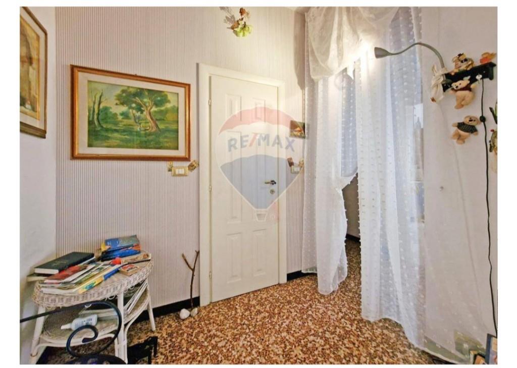 appartamento in affitto a Genova in zona San Gottardo/Sant'Eusebio