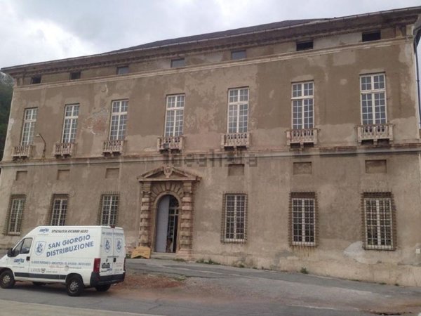 ufficio in affitto a Genova