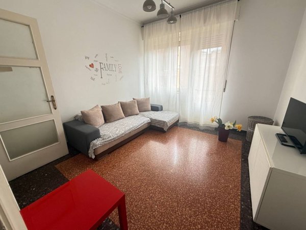 appartamento in affitto a Genova in zona Sestri Ponente