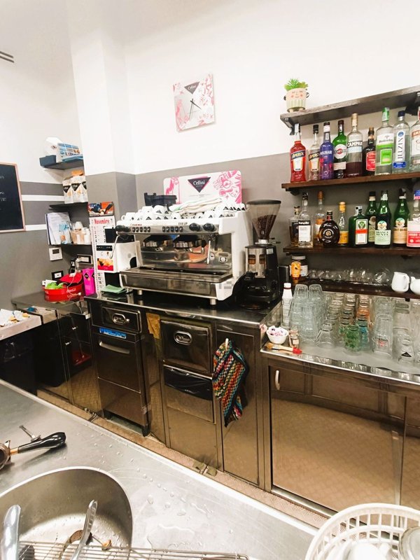 negozio in affitto a Genova in zona San Fruttuoso