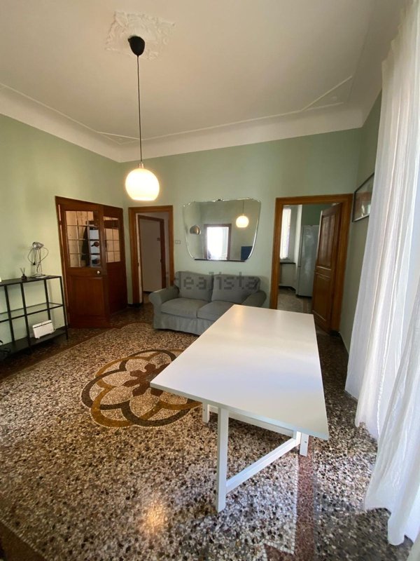 appartamento in affitto a Genova in zona Castelletto