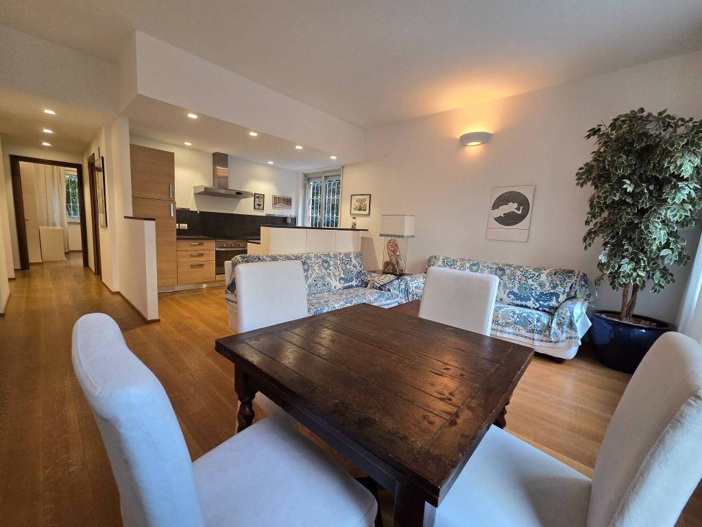 appartamento in affitto a Genova in zona Albaro