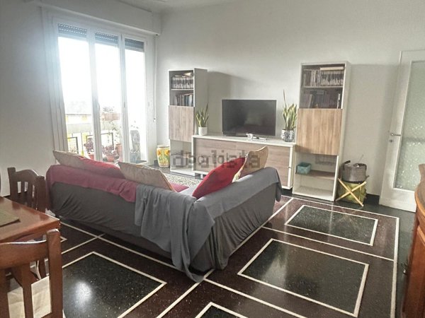 appartamento in affitto a Genova in zona Quarto dei Mille