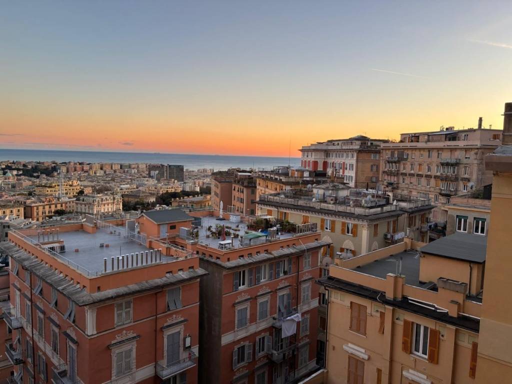 appartamento in affitto a Genova in zona Castelletto