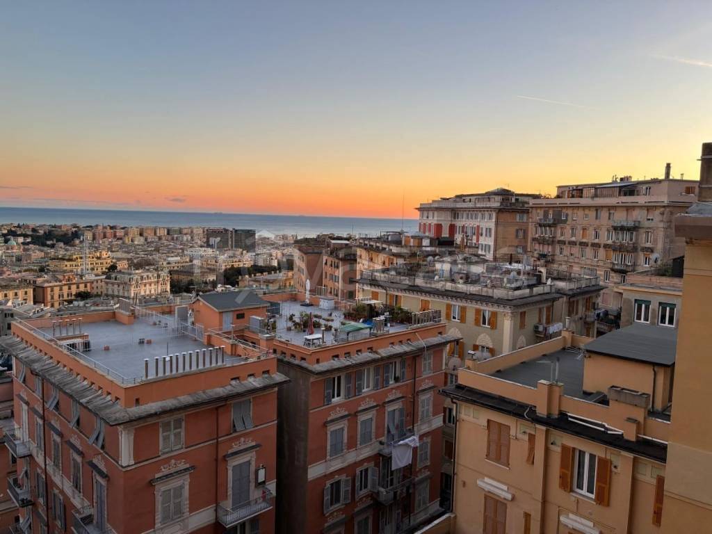 appartamento in affitto a Genova in zona Castelletto