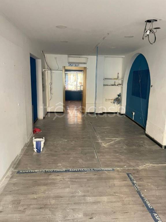 negozio in affitto a Genova in zona Nervi