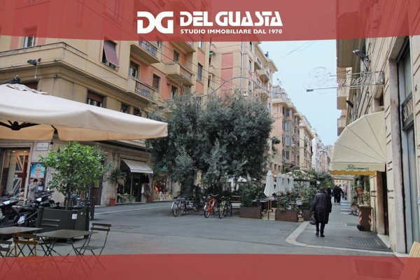 negozio in affitto a Genova