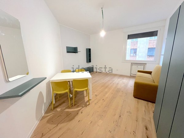 appartamento in affitto a Genova in zona San Vincenzo