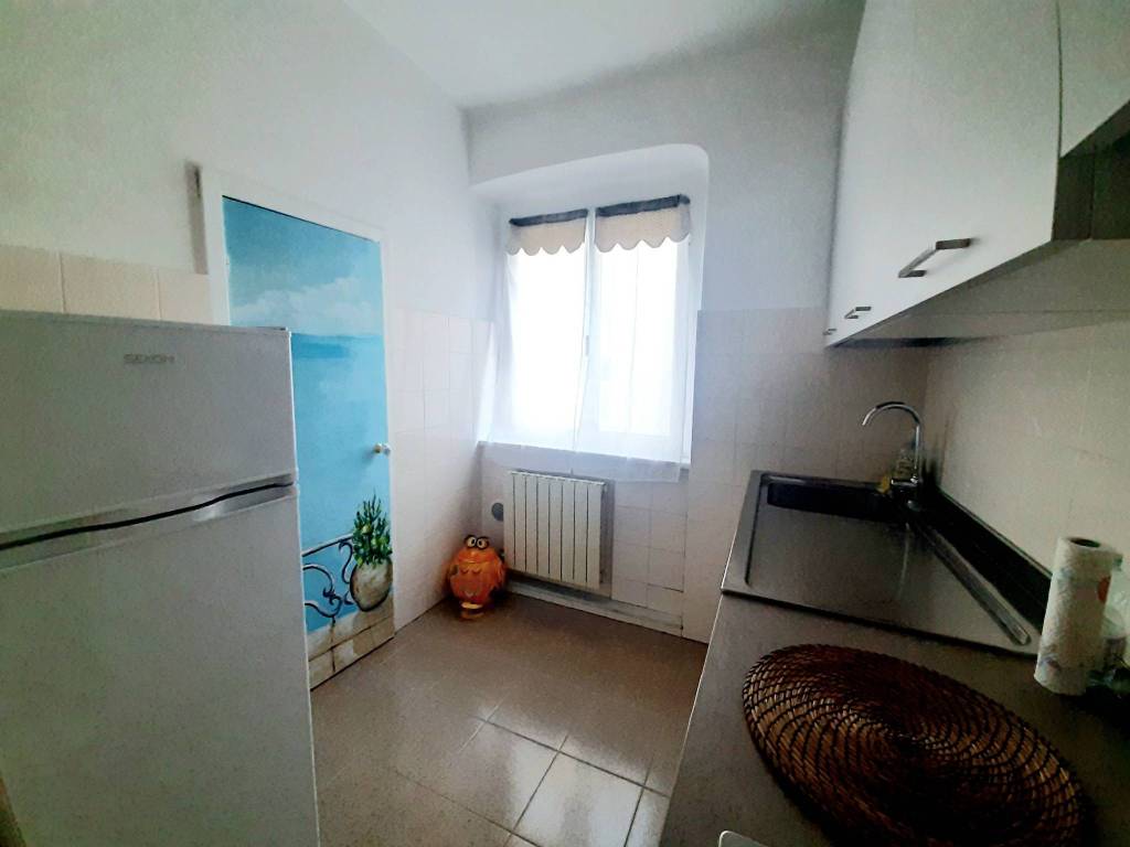 appartamento in affitto a Genova in zona Carignano