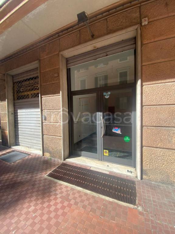 negozio in affitto a Genova in zona Centro Storico
