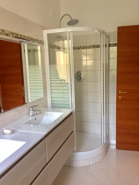 camera singola in affitto a Genova in zona Oregina