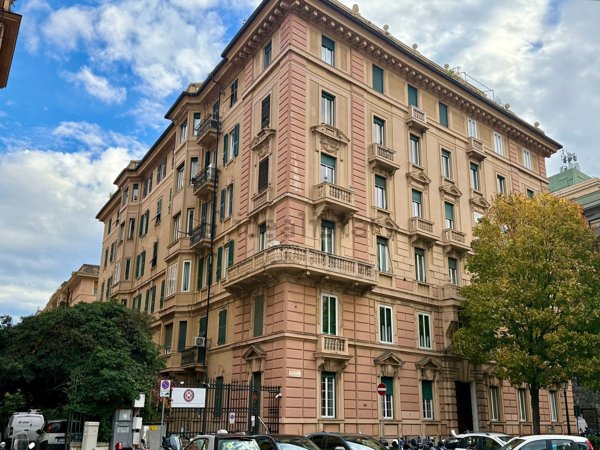 ufficio in affitto a Genova in zona Carignano