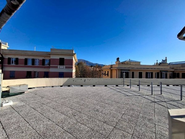 appartamento in affitto a Genova
