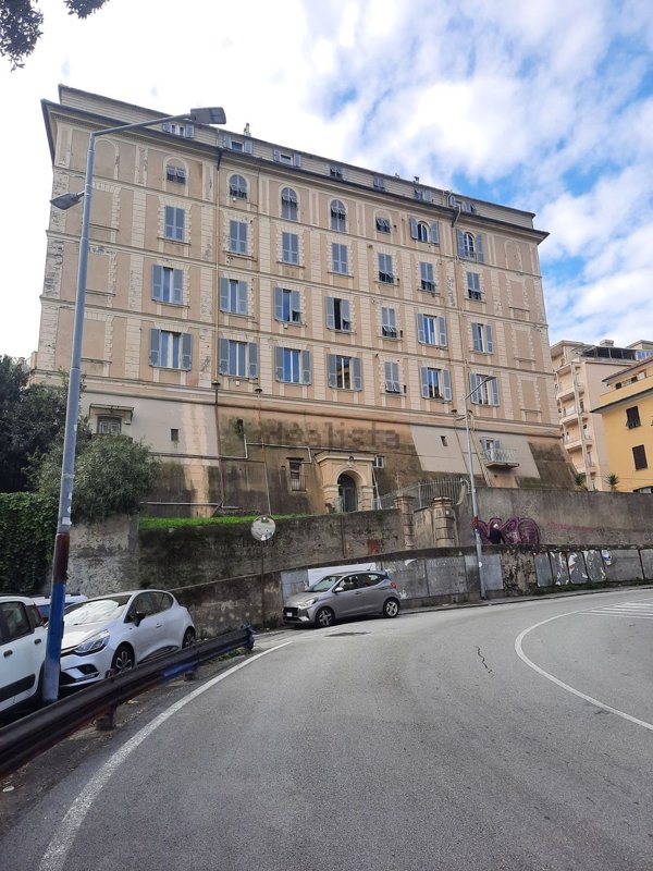 appartamento in affitto a Genova in zona Lagaccio / Granarolo